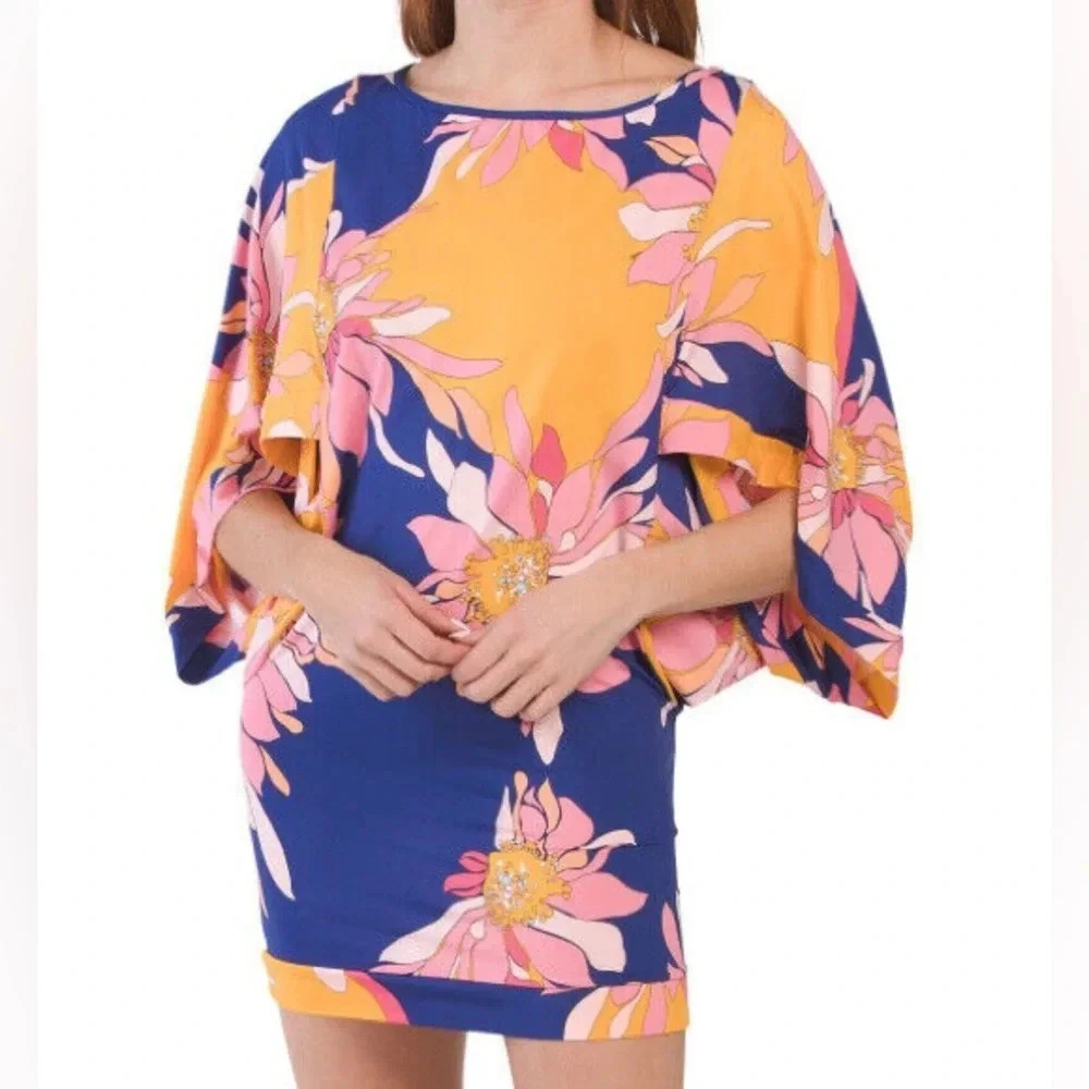Trina Turk Breeze Tunic Dress Swimsuit Cover Up Swimwear NWT Medium long sleeve